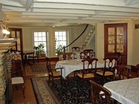 The Mayhurst Inn