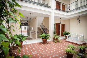 Las Cruces Apartamentos