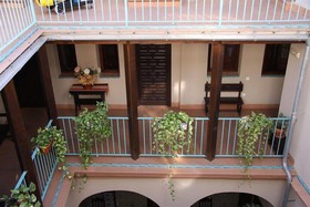 Las Cruces Apartamentos