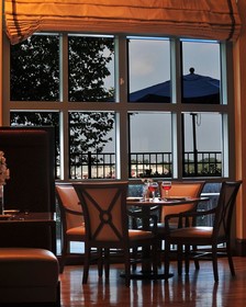 Renaissance Portsmouth-Norfolk Waterfront Hotel