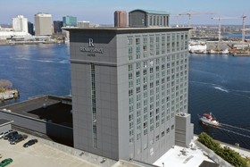 Renaissance Portsmouth-Norfolk Waterfront Hotel