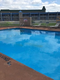 Super 8 by Wyndham Portsmouth Norfolk