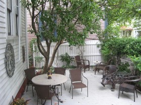 The Mermaids Porch Bed And Breakfast
