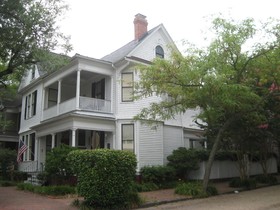 The Mermaids Porch Bed And Breakfast