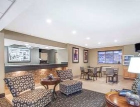 Super 8 by Wyndham Richlands/Claypool Hill Area
