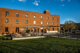 Jackson Park Inn