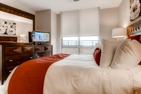 Harrison at Reston Town Center by Bluebird Suites