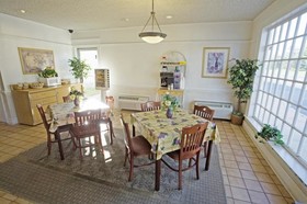 Americas Best Value Inn - Richmond South