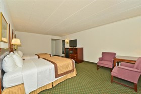 Best Western Plus Governor's Inn