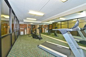 Best Western Plus Governor's Inn