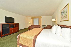 Best Western Plus Governor's Inn