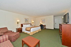 Best Western Plus Governor's Inn