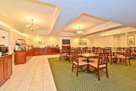 Best Western Plus Governor's Inn