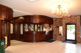 Best Western Plus Governor's Inn