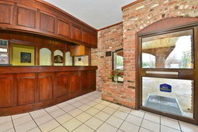 Best Western Plus Governor's Inn