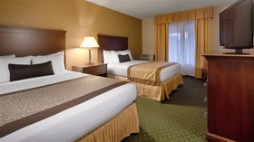 Best Western Plus Governor's Inn