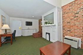 Best Western Plus Governor's Inn