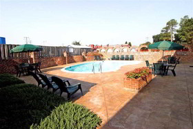 Best Western Plus Governor's Inn