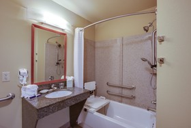 Candlewood Suites Richmond Airport