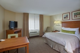 Candlewood Suites Richmond Airport