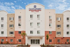 Candlewood Suites Richmond Airport
