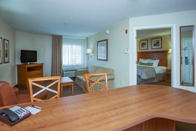 Candlewood Suites Richmond Airport