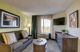 Candlewood Suites Richmond - West Broad