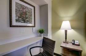 Candlewood Suites Richmond - West Broad
