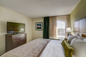Candlewood Suites Richmond - West Broad
