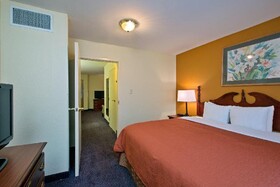 Country Inn & Suites by Radisson, Richmond I-95 South, VA