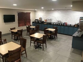 Country Inn & Suites by Radisson, Richmond I-95 South, VA