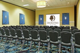 DoubleTree by Hilton Hotel Richmond - Midlothian