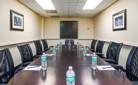 DoubleTree by Hilton Hotel Richmond - Midlothian