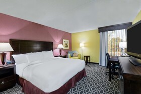 DoubleTree by Hilton Hotel Richmond - Midlothian