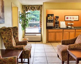 Econo Lodge Richmond West Broad