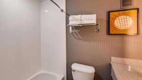 Best Western Premier Richmond City Gateway