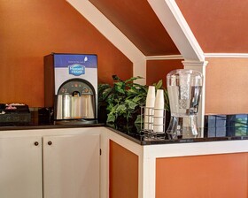 Quality Inn North
