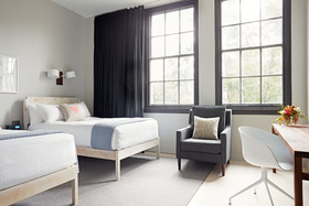 Quirk Hotel