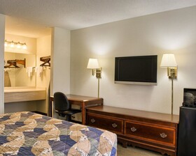 Rodeway Inn
