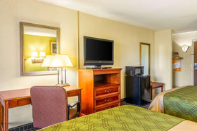 Rodeway Inn Central