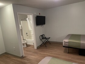 Studio 6 Richmond, VA - I-64 West