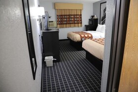 Super 8 by Wyndham Richmond Airport VA