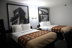 Super 8 by Wyndham Richmond Airport VA