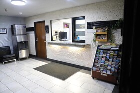 Super 8 by Wyndham Richmond Airport VA