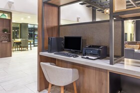 Holiday Inn Roanoke Airport-Conference CTR
