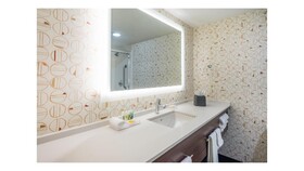 Holiday Inn Roanoke Airport-Conference CTR