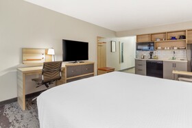 Holiday Inn Roanoke Airport-Conference CTR
