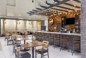 Holiday Inn Roanoke Airport-Conference CTR