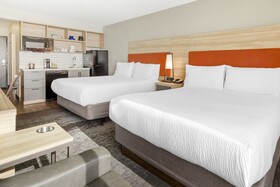 Holiday Inn Roanoke Airport-Conference CTR