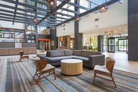 Holiday Inn Roanoke Airport-Conference CTR
